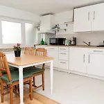 דירה 2 Bedroom House - Sol Do Murtal פארדס